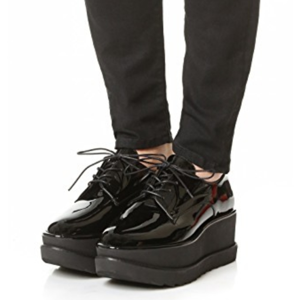 Stuart Weitzman Glossy Platform Oxfords